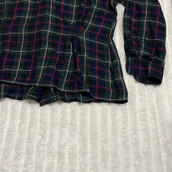 Ralph Lauren Blouse Button Down. 💕 - Picture 11 of 12